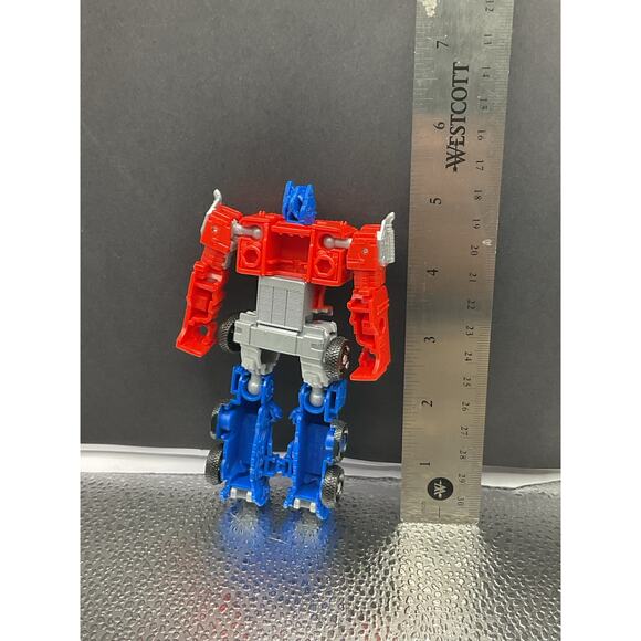 Transformers Beast Awakening Optimus Prime Takara Tomy Toy Figure - Picture 4 of 11